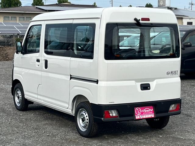 ハイゼットカーゴ スペシャル　届出済未使用車／スマートアシスト／衝突被害軽減ブレーキ／コーナーセンサー／オートライト／アイドリングストップ／ハロゲンヘッドライト／両側スライドドア／踏み間違い防止／オートマチックハイビーム（36枚目）