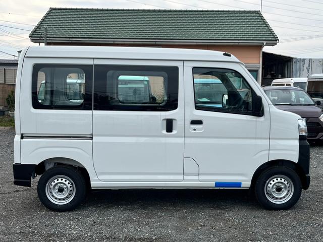 ハイゼットカーゴ スペシャル　届出済未使用車／スマートアシスト／衝突被害軽減ブレーキ／コーナーセンサー／オートライト／アイドリングストップ／ハロゲンヘッドライト／両側スライドドア／踏み間違い防止／オートマチックハイビーム（37枚目）