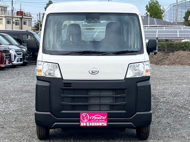 ハイゼットカーゴ スペシャル　届出済未使用車／スマートアシスト／衝突被害軽減ブレーキ／コーナーセンサー／オートライト／アイドリングストップ／ハロゲンヘッドライト／両側スライドドア／踏み間違い防止／オートマチックハイビーム（39枚目）