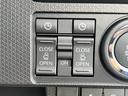 ファンクロス　届出済未使用車／ＬＥＤヘッドライト／両側パワースライドドア／バックカメラ／衝突被害軽減ブレーキ／コーナーセンサー／オートエアコン／シートヒーター／電動パーキングブレーキ／オートホールドブレーキ／（21枚目）
