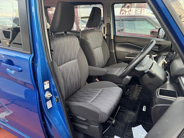 ソリオ ハイブリッドＭＸ　衝突被害軽減ブレーキ／全方位カメラ付きメモリーナビ／電動スライドドア／レーダークルーズコントロール／純正１５インチアルミホイール／プッシュスタート／オートエアコン／前席シートヒーター／シートリフター（13枚目）