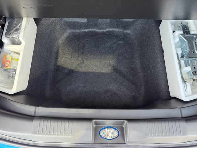 ソリオ ハイブリッドＭＸ　衝突被害軽減ブレーキ／全方位カメラ付きメモリーナビ／電動スライドドア／レーダークルーズコントロール／純正１５インチアルミホイール／プッシュスタート／オートエアコン／前席シートヒーター／シートリフター（27枚目）