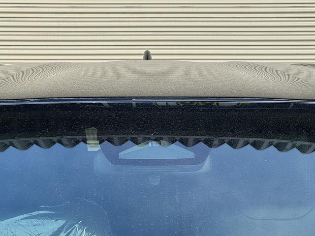 ヤリスクロス ハイブリッドＺ　登録済み未使用車／２トンカラー／黒内装／アラウンドビューモニター／ブラインドスポットモニター／前席シートヒーター／運転席パワーシート／純正８型ディスプレイ／フルセグＴＶ／ＥＴＣ／ＬＥＤヘッドライト（13枚目）