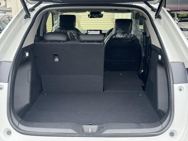 ヴェゼル e:HEV Z 登録済み未使用車/ホンダコネクトディスプレイ/バックカメラ/ETC車載器/アダプティブクルーズコントロール/前席シートヒーター/ステアリングヒーター/衝突被害軽減ブレーキ/ブラインドスポットモニター(15枚目)