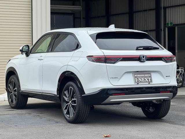 ヴェゼル e:HEV Z 登録済み未使用車/ホンダコネクトディスプレイ/バックカメラ/ETC車載器/アダプティブクルーズコントロール/前席シートヒーター/ステアリングヒーター/衝突被害軽減ブレーキ/ブラインドスポットモニター(35枚目)