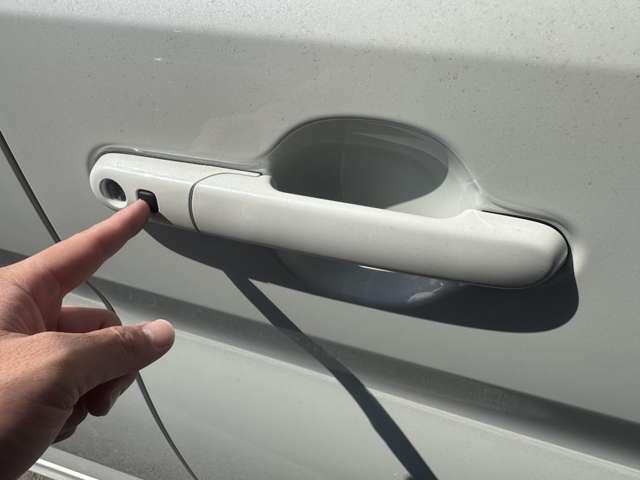 ソリオバンディット ハイブリッドMV 登録済み未使用車/両側電動スライドドア/衝突被害軽減ブレーキ/ブラインドスポットモニター/LEDヘッドライト/後席サーキュレータ/後席ロールサンシェード/前席ヒーター/アダプティブクルーズコントロール(16枚目)