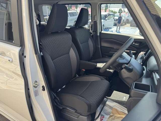 ソリオバンディット ハイブリッドMV 登録済み未使用車/両側電動スライドドア/衝突被害軽減ブレーキ/ブラインドスポットモニター/LEDヘッドライト/後席サーキュレータ/後席ロールサンシェード/前席ヒーター/アダプティブクルーズコントロール(32枚目)