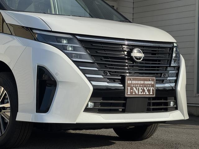 セレナ ハイウェイスターV 登録済み未使用車/4WD/ホットプラスpkg/12.3型ナビ/アラウンドビューモニター/インテリジェントルームミラー/ブラインドスポットモニター/両側電動スライドドア/リアエアコン/プロパイロット(34枚目)