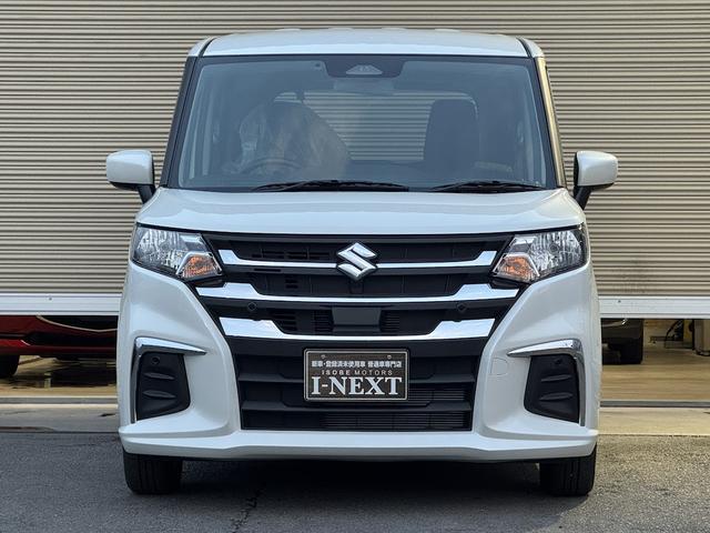 ソリオ ハイブリッドＭＸ　登録済み未使用車／ＥＴＣ２．０／電動スライドドア／衝突被害軽減ブレーキ／レーダークルーズコントロール／前席シートヒーター／後席ロールサンシェード／格納式テーブル／純正１５インチアルミホイール／ＡＨＢ（32枚目）