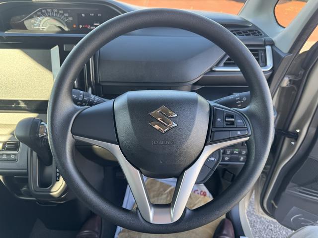 ソリオ ハイブリッドＭＧ　登録済み未使用車／キャラバンアイボリーパール／衝突被害軽減ブレーキ／レーダークルーズコントロール／運転席シートリフター／運転席アームレスト／オートエアコン／プッシュスタート／クリアランスソナー／禁煙車（18枚目）