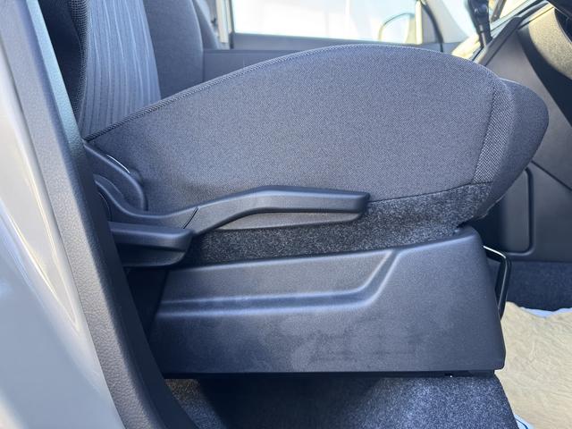 ソリオ ハイブリッドＭＧ　登録済み未使用車／キャラバンアイボリーパール／衝突被害軽減ブレーキ／レーダークルーズコントロール／運転席シートリフター／運転席アームレスト／オートエアコン／プッシュスタート／クリアランスソナー／禁煙車（21枚目）