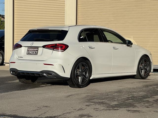 Aクラス A200d AMGラインパッケージ ワンオーナー/アドバンストパッケージ/360°カメラ/スライディングルーフ/ヘッドアップディスプレイ/10.25インチディスプレイ/純正ドライブレコーダー/ETC/前席シートヒーター/車検整備付き(2枚目)