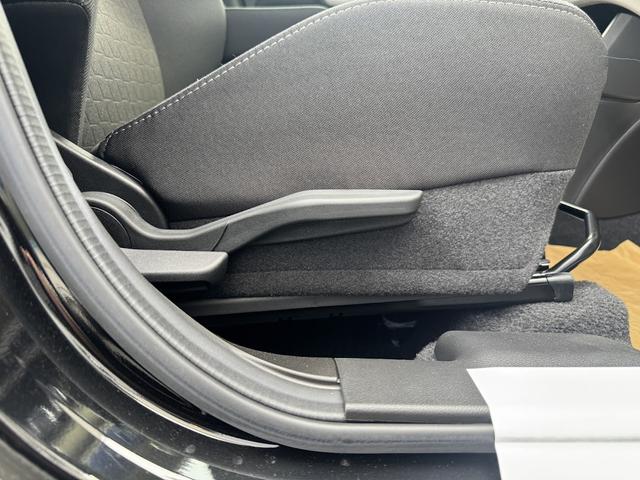 スイフト ハイブリッドMX 元当社デモカー/衝突被害軽減ブレーキ/レーダークルーズコントロール/LEDヘッドライト/純正16インチAW/運転席&助手席シートヒーター/プッシュスタート/オートエアコン/ブラインドスポットモニター(21枚目)