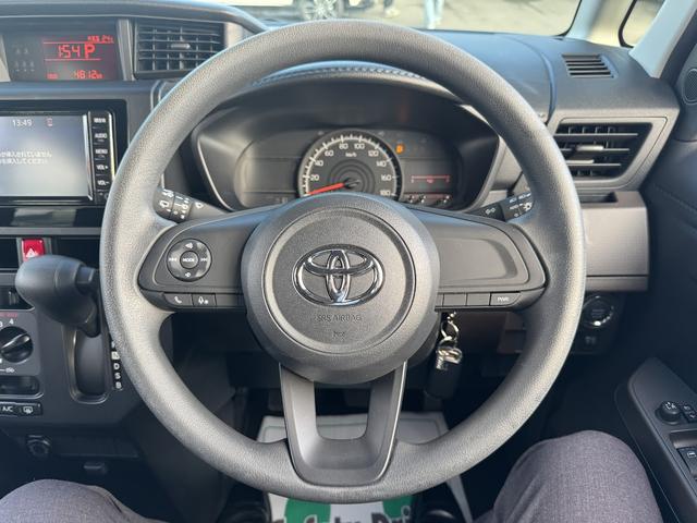 ルーミー Ｘ　衝突被害軽減ブレーキ／電動スライドドア／地デジ対応ナビ／バックカメラ／ＥＴＣ車載器／プッシュスタート／クリアランスソナー／後席ロールサンシェード／レーザーブルークリスタルシャイン／車検整備付き／禁煙車（19枚目）