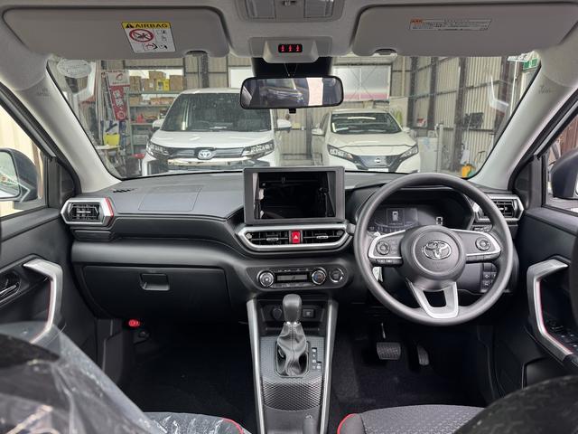 ライズ Ｇ　ナビレディパッケージ／衝突被害軽減ブレーキ／ＬＥＤヘッドライト／純正１６インチアルミホイール／プッシュスタート／コーナーセンサー／運転席シートリフター／オートエアコン／オートリトラミラー／禁煙車（12枚目）