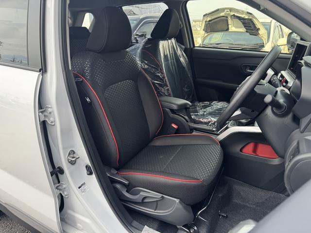 ライズ Ｇ　ナビレディパッケージ／衝突被害軽減ブレーキ／ＬＥＤヘッドライト／純正１６インチアルミホイール／プッシュスタート／コーナーセンサー／運転席シートリフター／オートエアコン／オートリトラミラー／禁煙車（13枚目）