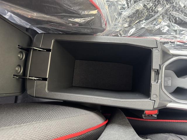 ライズ Ｚ　ナビレディパッケージ／衝突被害軽減ブレーキ／レーダークルーズコントロール／オートブレーキホールド／前席シートヒーター／ＬＥＤヘッドライト／純正１７インチＡＷ／シーケンシャルウィンカー／プッシュスタート（22枚目）