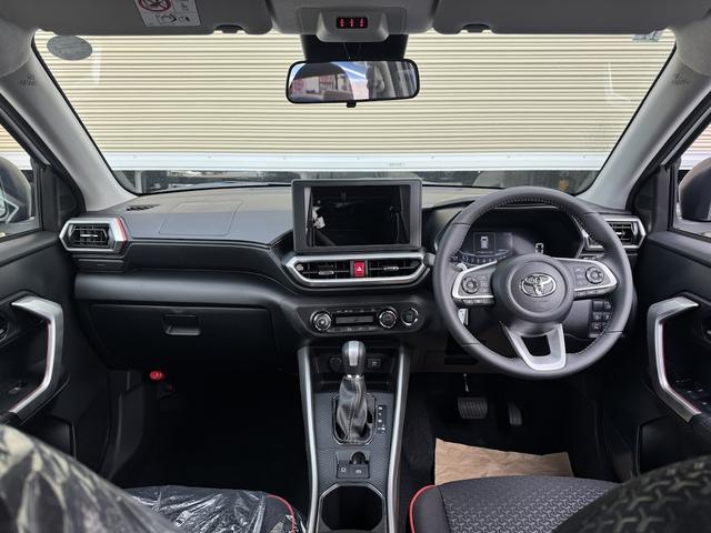 ライズ Ｚ　ナビレディｐｋｇ／バックカメラ／ステアリグスイッチ／アダプティブクルーズコントロール／オートブレーキホールド／前席シートヒーター／ＬＥＤヘッドライト／ＬＥＤフォグランプ／流れるウィンカー／禁煙車（11枚目）