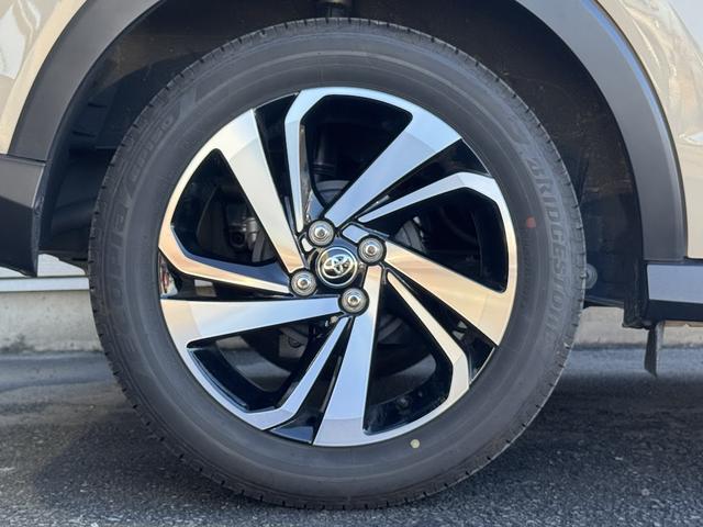 ライズ Ｚ　衝突被害軽減ブレーキ／地デジ対応ナビ／バックカメラ／アダプティブクルーズコントロール／ＬＥＤヘッドライト／ＬＥＤフォグランプ／純正１７インチアルミホイール／オートブレーキホールド／前席シートヒーター（23枚目）