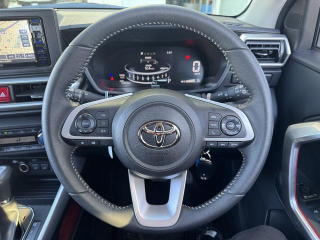 ライズ Ｚ　衝突被害軽減ブレーキ／アダプティブクルーズコントロール／ＬＥＤヘッドライト＆フォグ／シーケンシャルウィンカー／シートヒーター／純正１７インチアルミホイール／ワンセグ対応ナビ／バックカメラ／ＥＴＣ（22枚目）