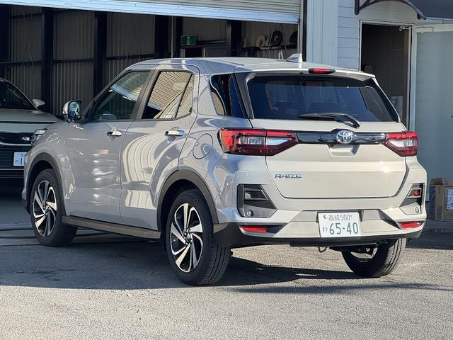 ライズ Ｚ　衝突被害軽減ブレーキ／アダプティブクルーズコントロール／ＬＥＤヘッドライト＆フォグ／シーケンシャルウィンカー／シートヒーター／純正１７インチアルミホイール／ワンセグ対応ナビ／バックカメラ／ＥＴＣ（32枚目）