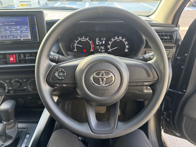 ライズ Ｘ　衝突被害軽減ブレーキ／ワンセグ対応ナビ／バックカメラ／ＥＴＣ車載器／プッシュスタート／クリアランスソナー／ＣＤ再生／Ｂｌｕｅｔｏｏｔｈ対応／ステアリングスイッチ／ブラックマイカメタリック／禁煙車（22枚目）