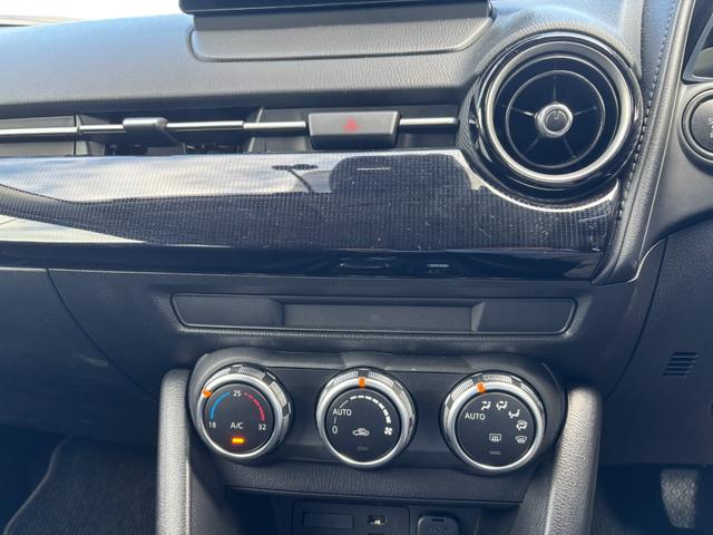 ＣＸ－３ １５Ｓ　ツーリング　純正８．８インチディスプレイナビ　マルチカメラ　フルセグ　Ｂｌｕｅｔｏｏｔｈオーディオ　ＵＳＢ　ＡｐｐｌｅｃａｒＰｌａｙ　ＬＥＤヘッドライト　ＥＴＣ　コーナーセンサー　衝突軽減ブレーキ（9枚目）