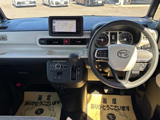 ムーヴキャンバス ストライプスＧ　雹害車につき現車確認した方のみ販売可　７インチナビ　ＤＶＤ再生　Ｂｌｕｅｔｏｏｔｈオーディオバックカメラ　フルセグ　両側電動スライド　スマアシ　コーナーセンサー　ホッとカップホルダー　シートヒーター（2枚目）