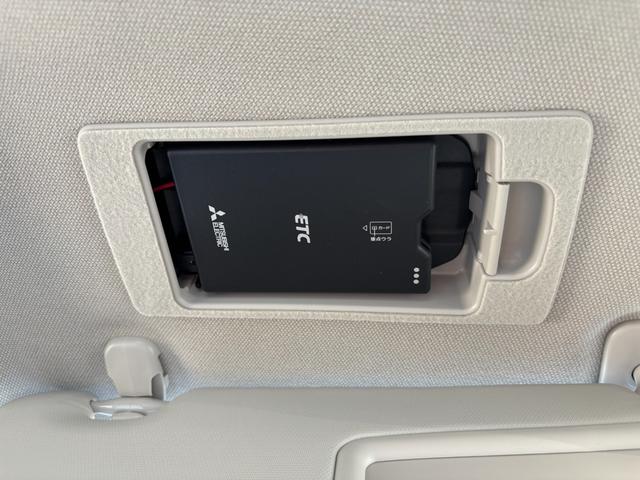 CX-3 15S アーバン ドレッサー 純正SDナビ 全方位カメラ フルセグTV Bluetoothオーディオ ApplecarPlay シートヒーター ステアリングヒーター LEDオートライト ヘッドアップディスプレイ ETC(9枚目)