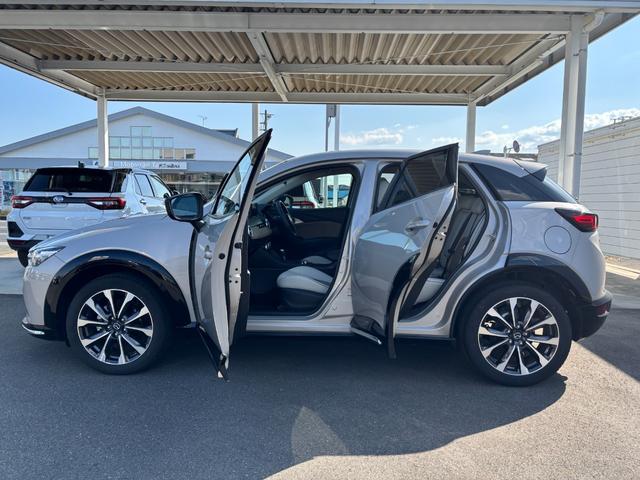 CX-3 15S アーバン ドレッサー 純正SDナビ 全方位カメラ フルセグTV Bluetoothオーディオ ApplecarPlay シートヒーター ステアリングヒーター LEDオートライト ヘッドアップディスプレイ ETC(25枚目)
