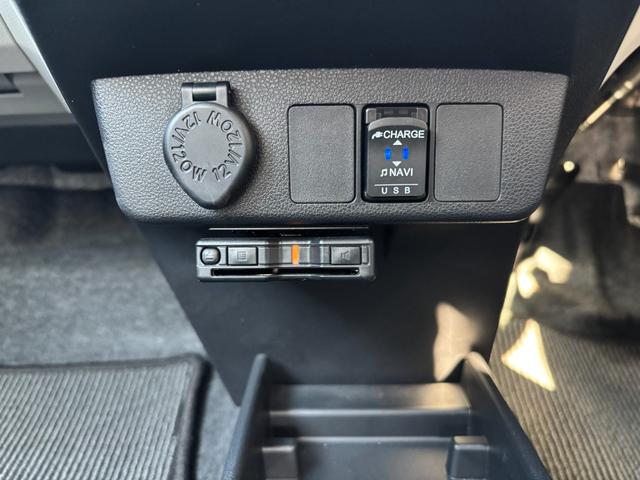 ミライース X リミテッドSAIII 純正メモリーナビ バックカメラ フルセグ CD&DVD再生 Bluetoothオーディオ LEDヘッドライト ETC オートハイビーム スマートアシスト コーナーセンサー(7枚目)