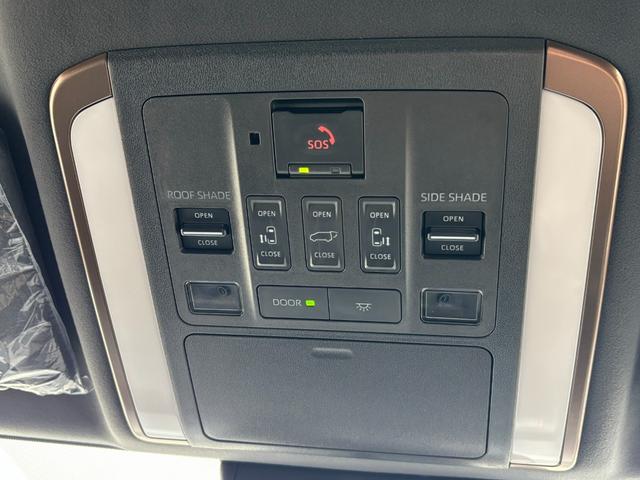 アルファード Ｚ　１４インチコネクトナビ　１３．２インチ後席モニター　フルセグＴＶ　パノラマカメラ　ムーンルーフ　ＨＤＭＩ　ステアリングヒーター　置くだけ充電　両側電動スライド　デジタルインナーミラー（18枚目）