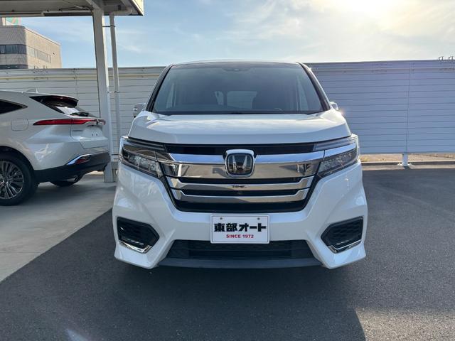 納車前、納車後の整備は、自社の指定整備工場にて行います。安心と信頼をお届けします。