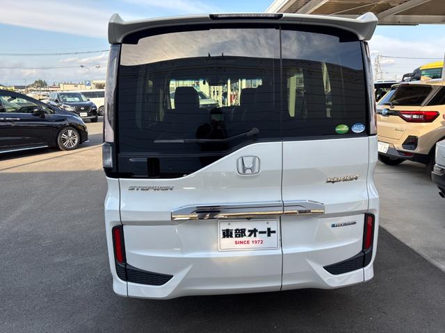 気になる車両がありましたら、お好みのアングルで写真もお送り致しますので、ご連絡下さい！