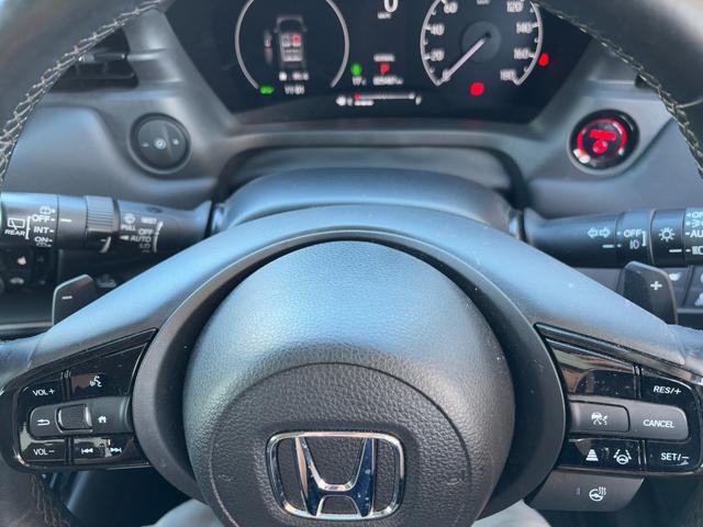 ヴェゼル ｅ：ＨＥＶ　Ｚ　純正メモリーナビ　バックカメラ　Ｂｌｕｅｔｏｏｔｈ　アップルカープレイ　ＬＥＤヘッドライト　ＬＥＤフォグ　シートヒーター　ビルドインＥＴＣ２．０（11枚目）