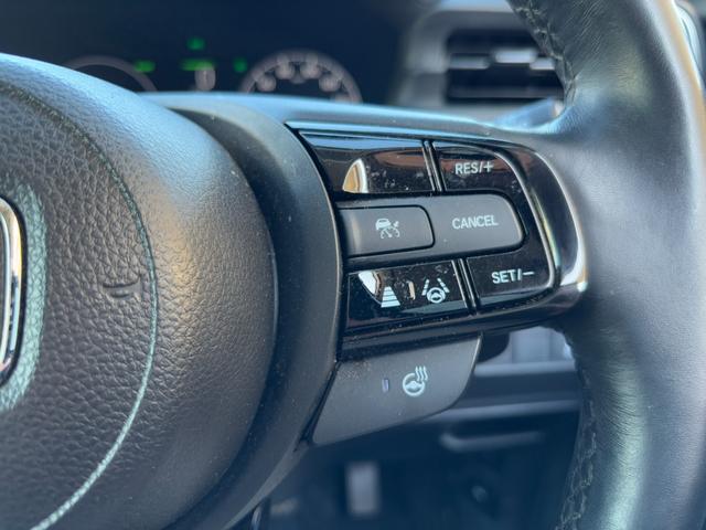 ヴェゼル ｅ：ＨＥＶ　Ｚ　純正メモリーナビ　バックカメラ　Ｂｌｕｅｔｏｏｔｈ　アップルカープレイ　ＬＥＤヘッドライト　ＬＥＤフォグ　シートヒーター　ビルドインＥＴＣ２．０（13枚目）