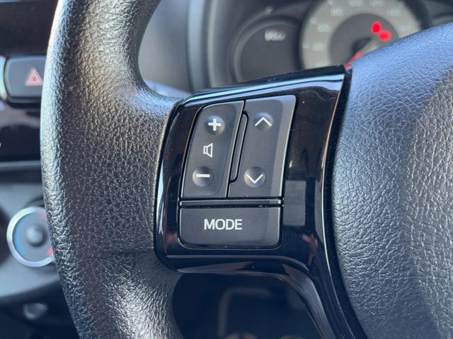 ヴィッツ F セーフティーエディションIII 純正SDナビ バックカメラ TV Bluetooth LEDヘッドライト ビルドインETC オートライト トヨタセーフティ 純正ドラレコ オートハイビーム(8枚目)