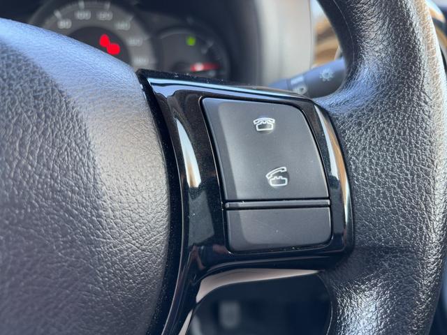 ヴィッツ F セーフティーエディションIII 純正SDナビ バックカメラ TV Bluetooth LEDヘッドライト ビルドインETC オートライト トヨタセーフティ 純正ドラレコ オートハイビーム(9枚目)