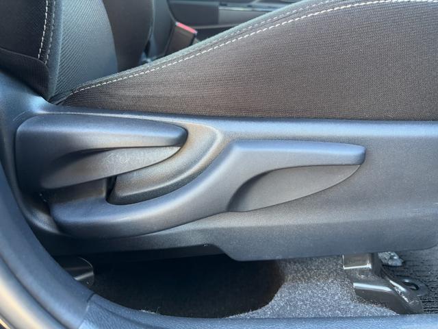 ヴィッツ F セーフティーエディションIII 純正SDナビ バックカメラ TV Bluetooth LEDヘッドライト ビルドインETC オートライト トヨタセーフティ 純正ドラレコ オートハイビーム(25枚目)