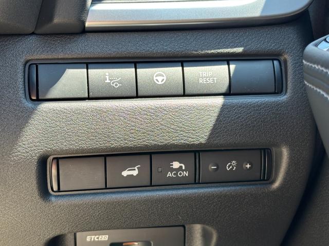 エクストレイル G e-4ORCE 登録済未使用車 12.3インチワイドディスプレイ フルセグ 全席シートヒーター シートメモリ パワーバックドア アラウンドビュー プロパイロット 置くだけ充電 ETC2.0(12枚目)