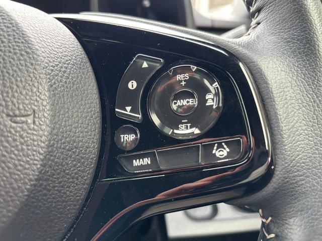 N-ONE プレミアム ツアラー ワンオーナー 純正9インチインターナビ バックカメラ フルセグ パーキングセンサー HDMI LEDオートライト ハーフレザーシート シートヒーター エンジンスターター ETC(13枚目)