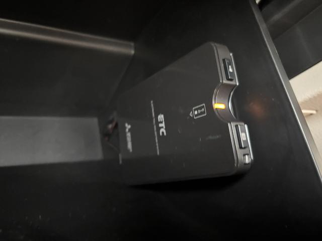 スペーシア ハイブリッドＸ　イクリプスナビ　バックカメラ　Ｂｌｕｅｔｏｏｔｈ　シートヒーター　ＥＴＣ　アイドリングストップ　スズキセーフティ　コーナーセンサー　オートライト　両側電動スライド（14枚目）