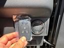 ムーヴキャンバス セオリーＧ　届出済未使用車　ＵＳＢポート　両側パワースライドドア　ＬＥＤヘッドライト　ＬＥＤフォグライト　オートハイビームモード　エコアイドルレス　コーナーセンサー　左右シートヒーター　スマートアシストＩＩＩ（8枚目）