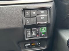 ݾդҹ򤷤ƤθǼ֤Ǥ¿Ƥꤤޤ 6