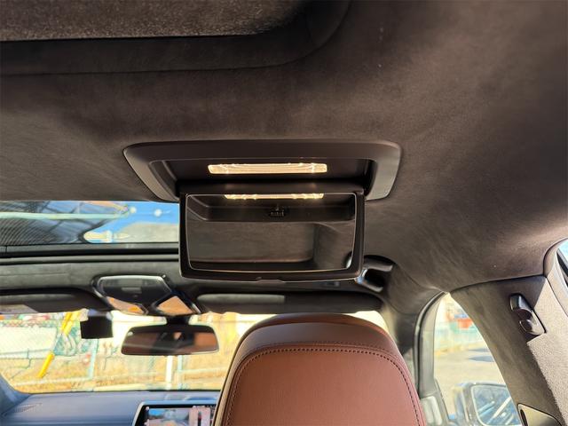 ７シリーズ Ｍ７６０Ｌｉ　ｘＤｒｉｖｅ　後期／Ｖ１２／スカイラウンジルーフ／ＤＭＥ７００ｐｓ・Ｂｏｗｅｒｓ＆Ｗｉｌｋｉｎｓサラウンド／リアエンターテイメント／エグゼクティブラウンジ（33枚目）