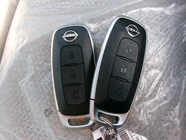 ルークス X アラウンドビューモニター 両側スライド・片側電動 クリアランスソナー オートライト LEDヘッドランプ スマートキー アイドリングストップ ベンチシート CVT 盗難防止システム ABS(7枚目)