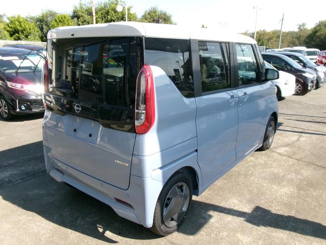 ルークス X アラウンドビューモニター 両側スライド・片側電動 クリアランスソナー オートライト LEDヘッドランプ スマートキー アイドリングストップ ベンチシート CVT 盗難防止システム ABS(25枚目)