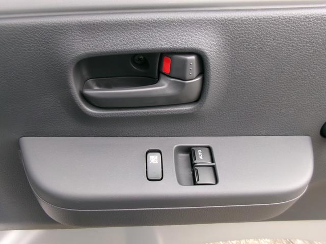 クリッパートラック DX 軽トラック パートタイム4WD 三方開 AT 四輪駆動 レーンサポート コーナーセンサー 衝突軽減ブレーキ アイドリングストップ エアコン パワーステアリング パワーウィンドウ(6枚目)