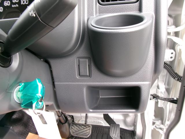 クリッパートラック DX 軽トラック パートタイム4WD 三方開 AT 四輪駆動 レーンサポート コーナーセンサー 衝突軽減ブレーキ アイドリングストップ エアコン パワーステアリング パワーウィンドウ(16枚目)