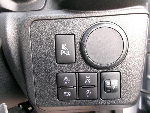 【コーナーセンサー】駐車時など障害物をセンサーが察知しアラームで教えてくれます！あると便利な装備です☆